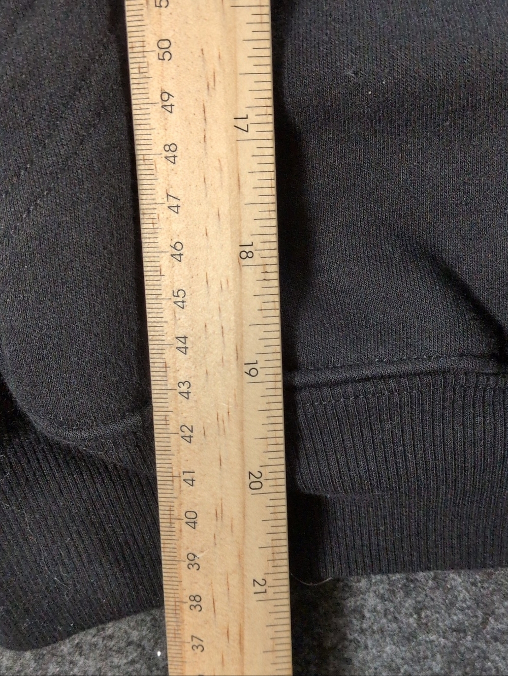 Skims Pullover Hoodie Sweatshirt - Picture 6 of 9